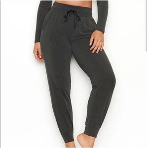 Victoria's Secret Gray High Waist Ribbed Joggers Sz XS full length